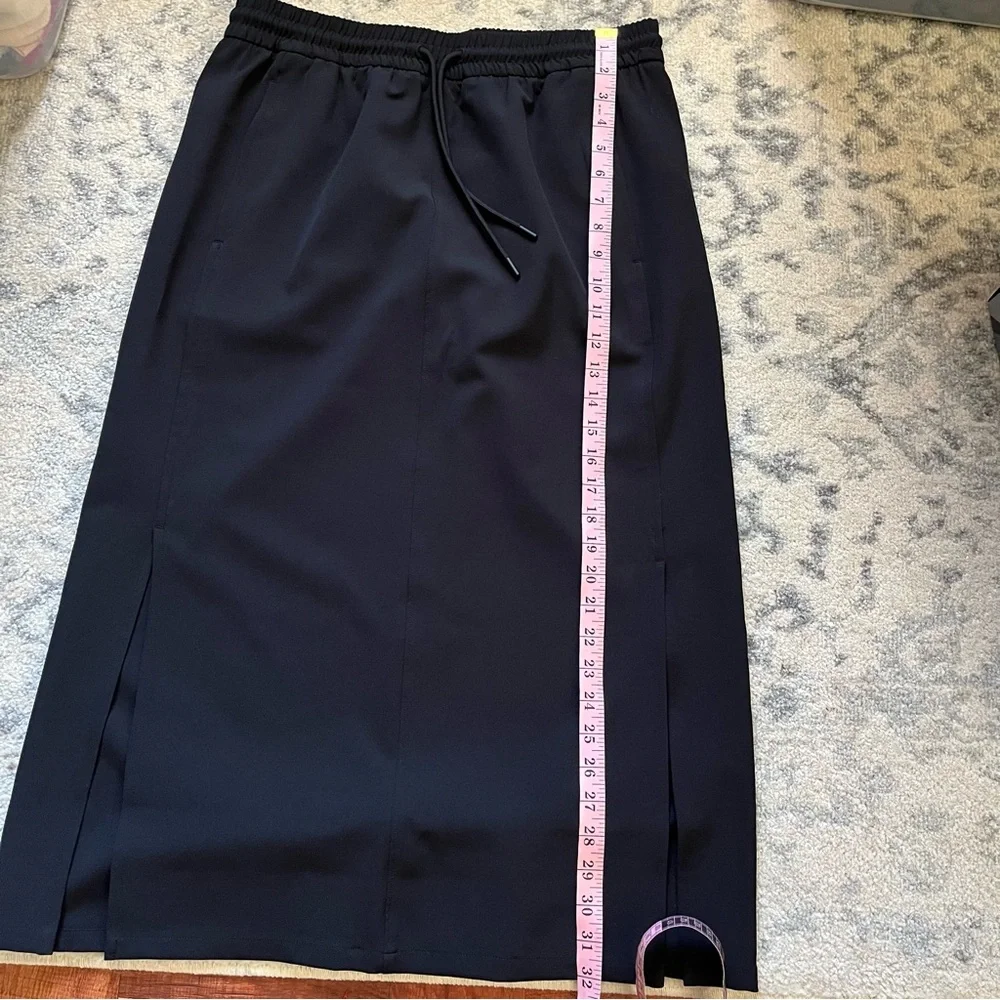 Athleta Stride Black Midi Skirt with Slits and Drawstring Waist - Picture 6 of 7